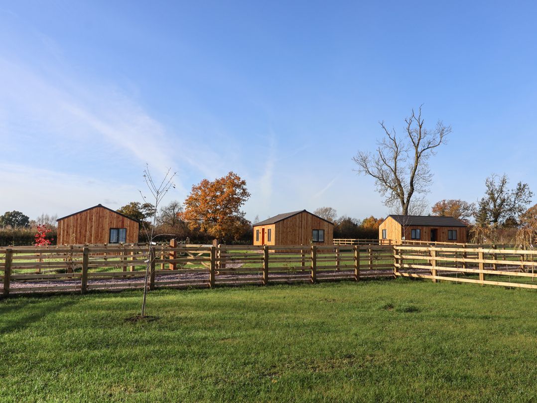 Oak Lodge