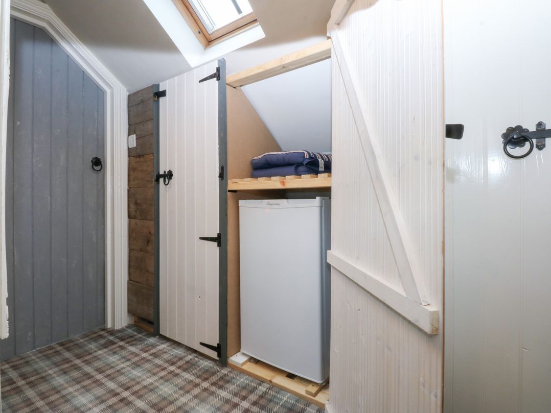Pine Cottage