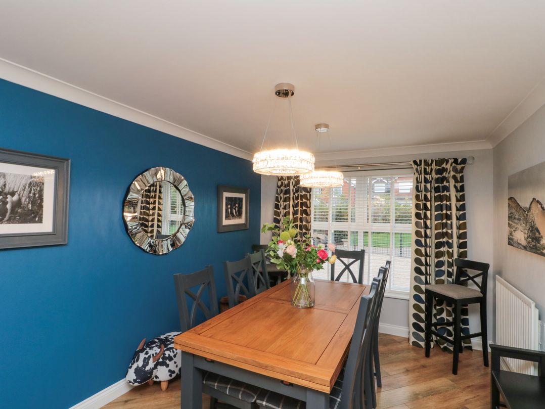 48 Aysgarth Rise