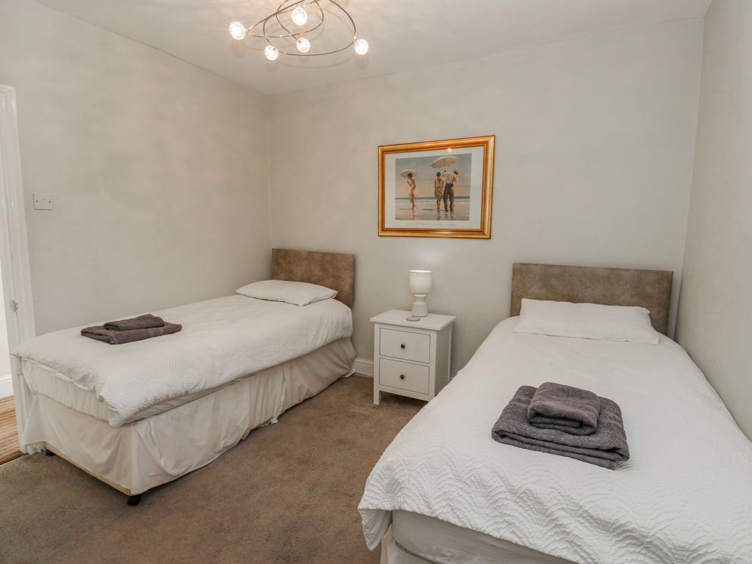 49 Waddington Road