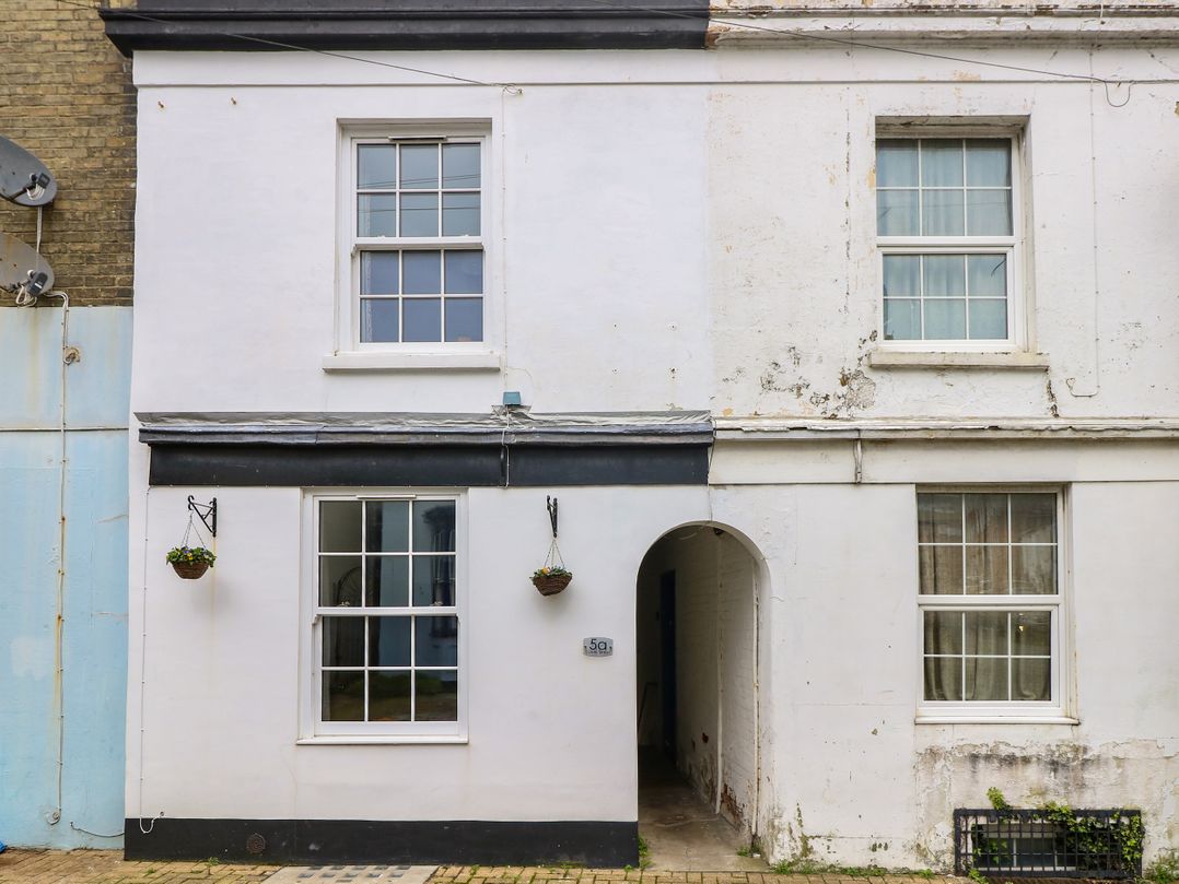 5A Castle Street