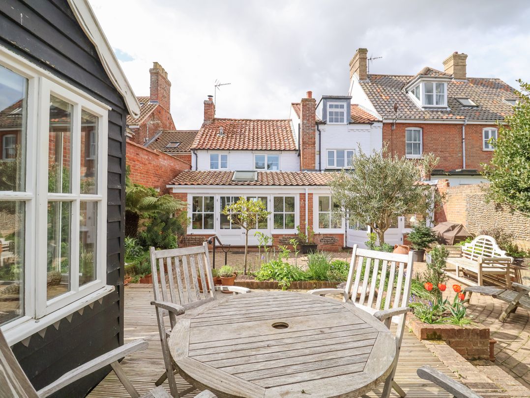 Beta Cottage