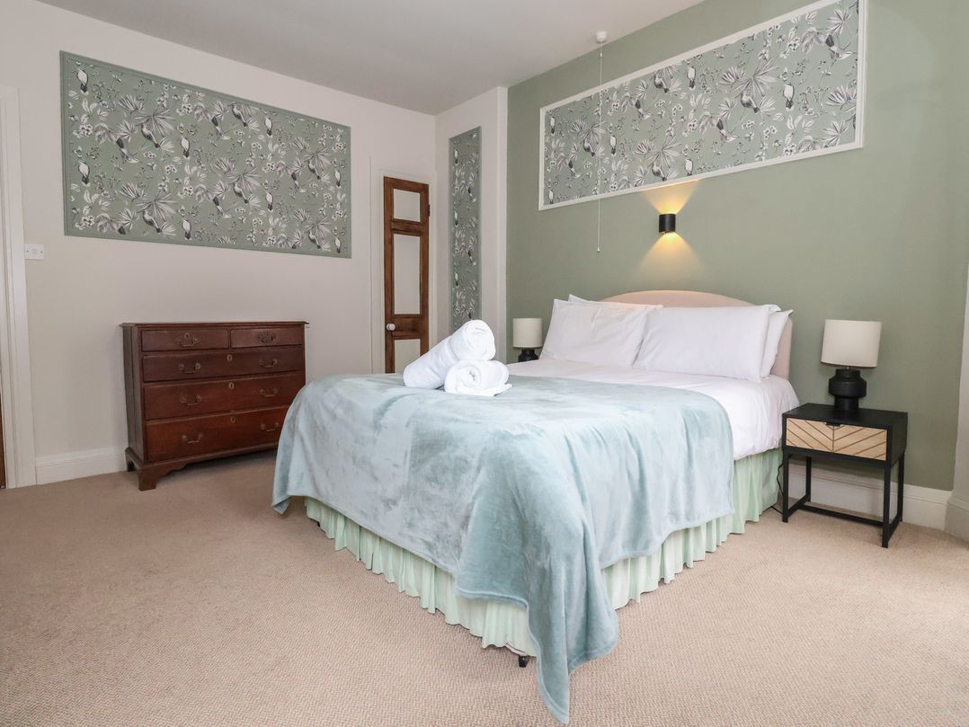 Watermouth Castle, Penn-Curzon Apartment