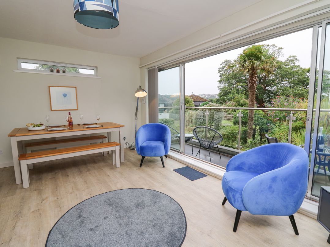 36 Coedrath Park