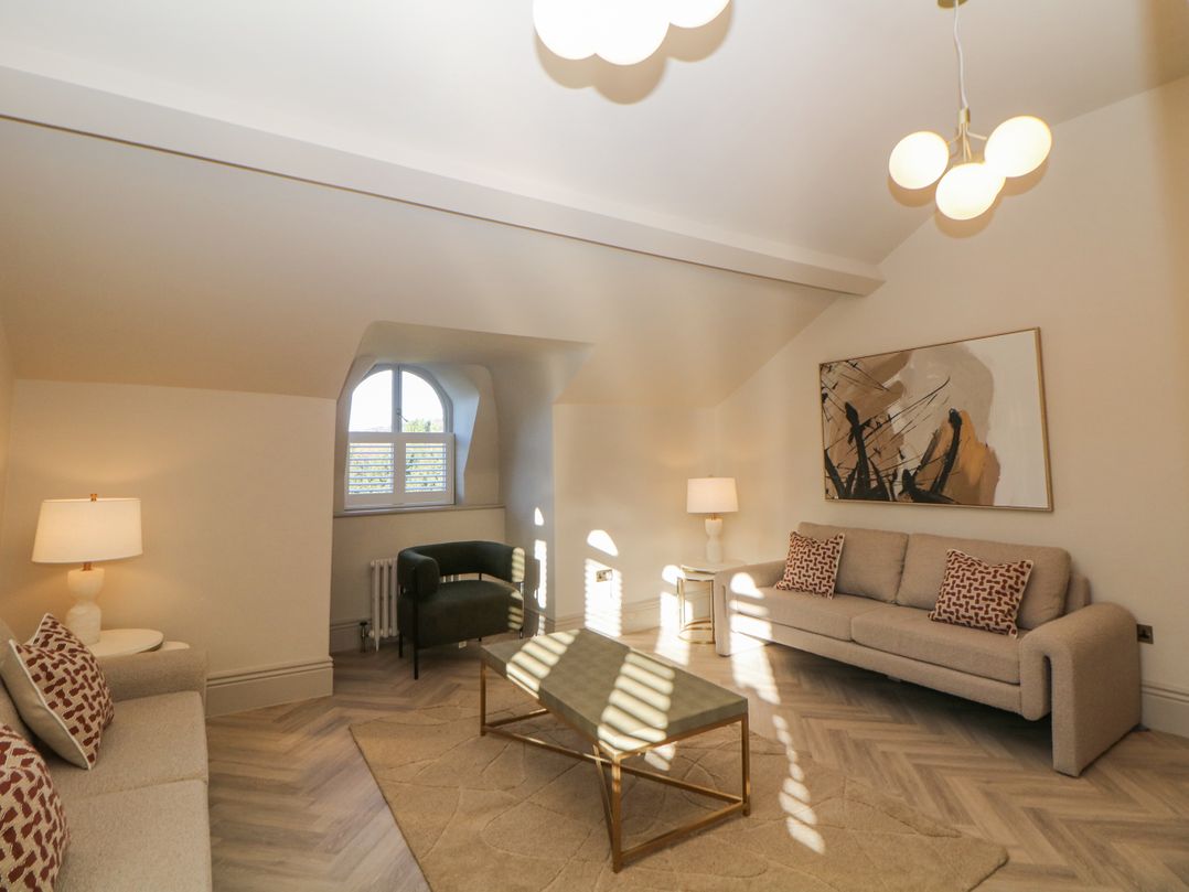 Castleton Suite
