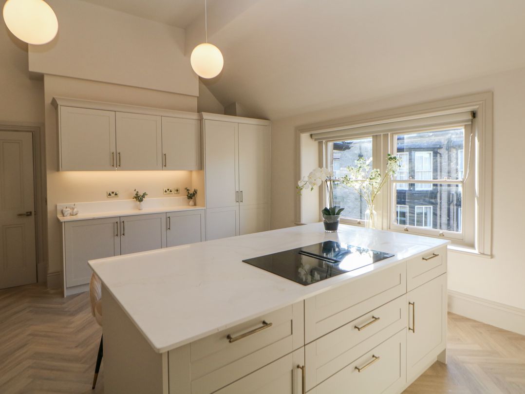Castleton Suite