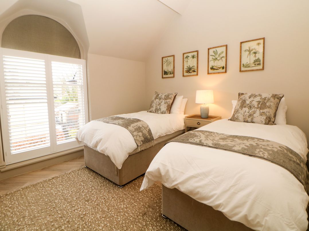 Chatsworth Suite