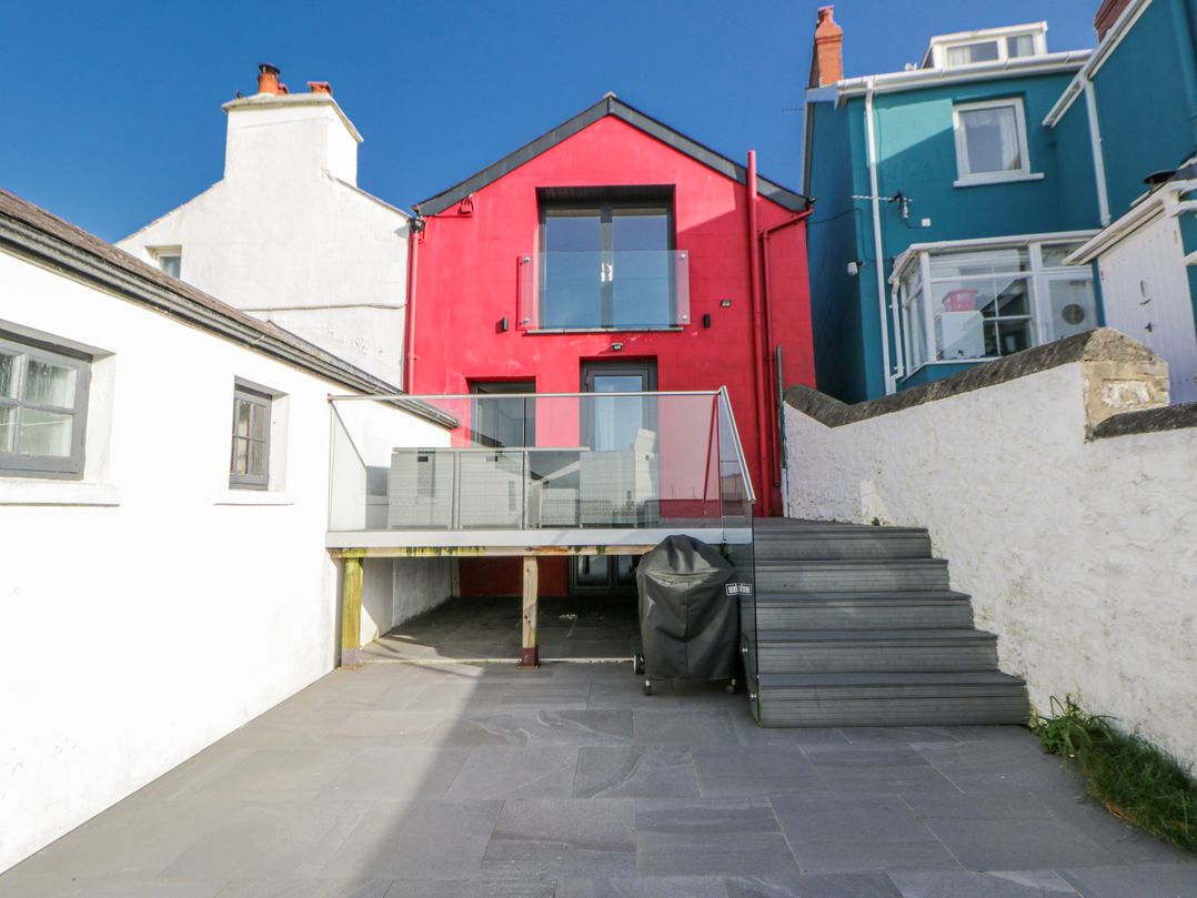 Island House