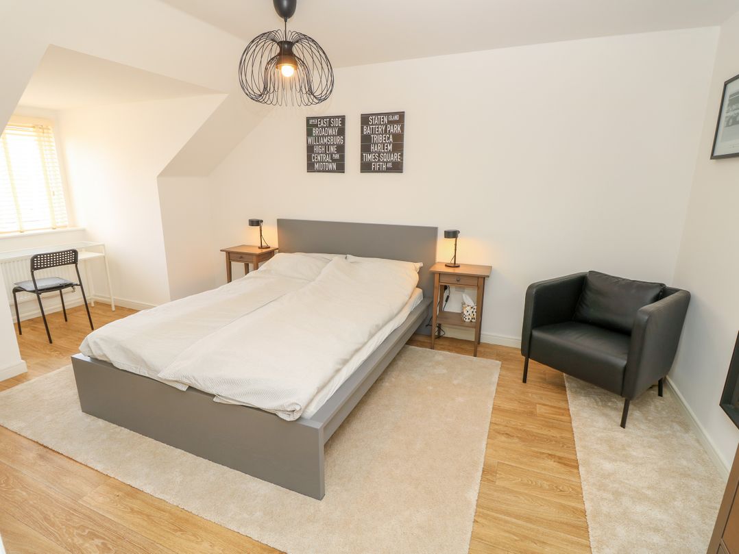 25 St. Benedict Road