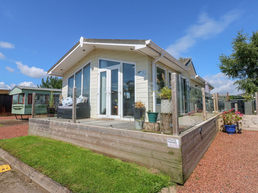 A and C Lodge-Plot 21
