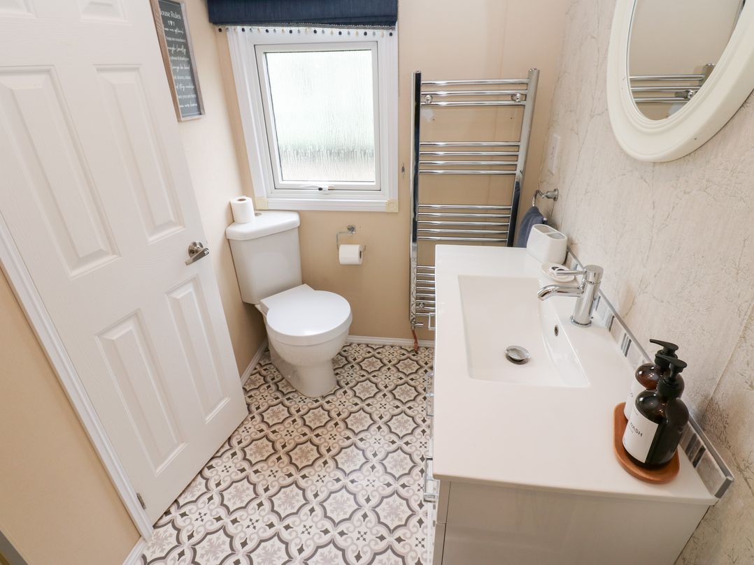 A and C Lodge-Plot 21