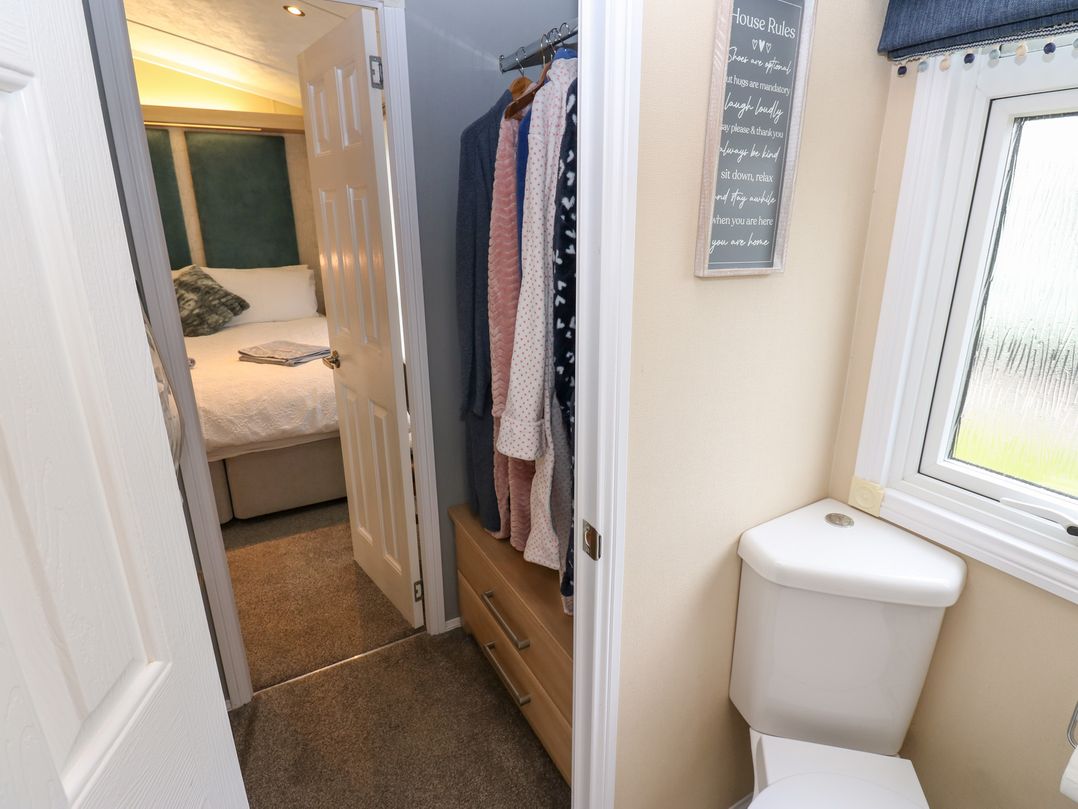 A and C Lodge-Plot 21