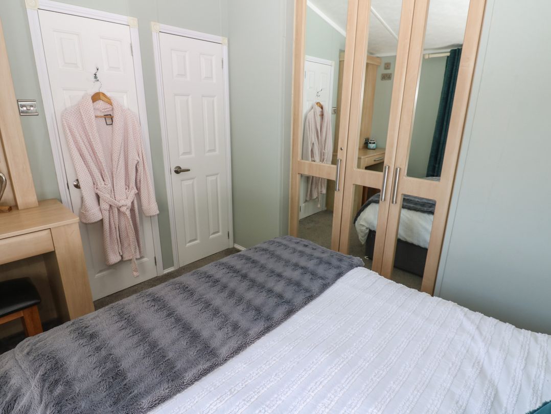 A and C Lodge-Plot 21