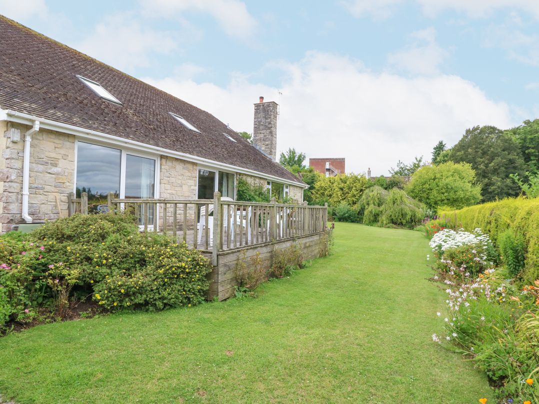 Glyde House