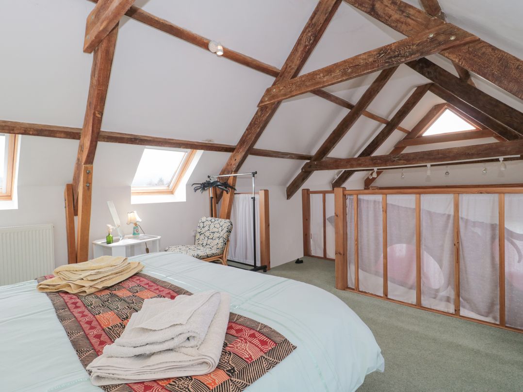 Higher Putham Barn
