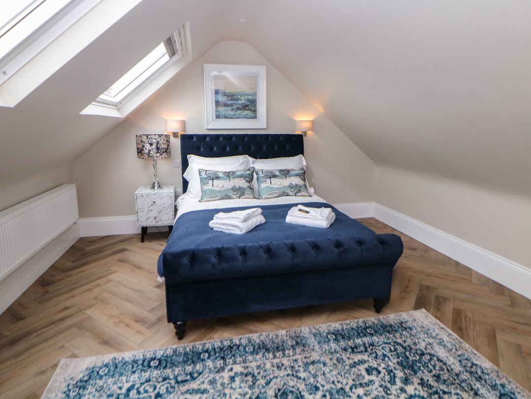 Netherdale Penthouse