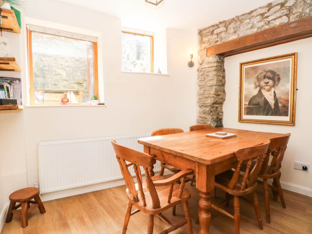 The Cottage O'ergate
