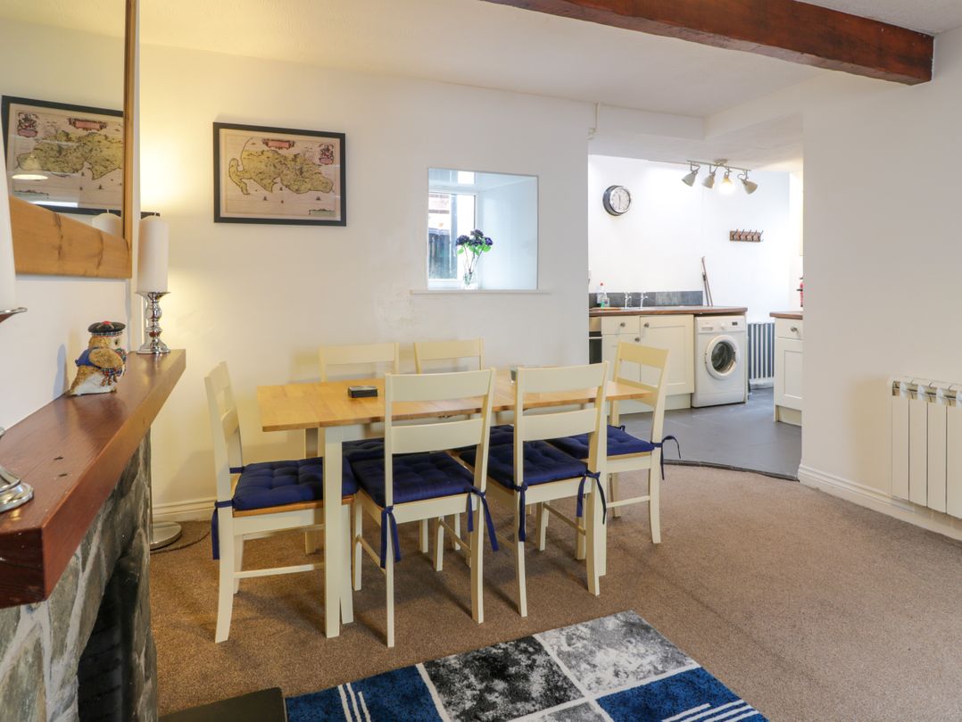 Corner Cottage