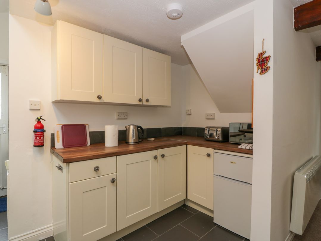 Corner Cottage