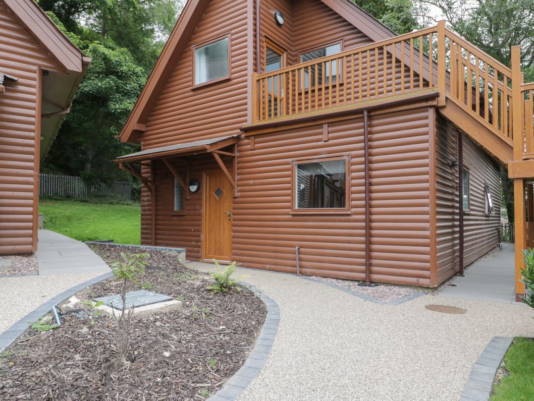 Dog friendly holiday cottage in Dyserth, sleeps 2