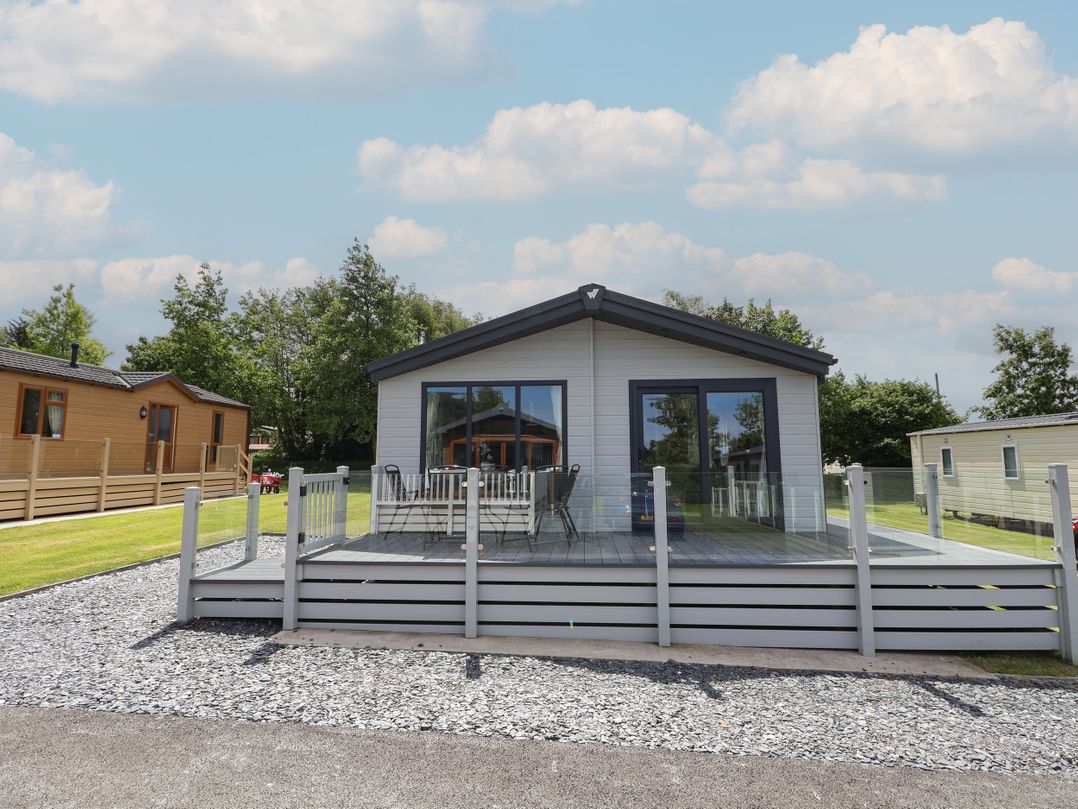 Lodge 9
