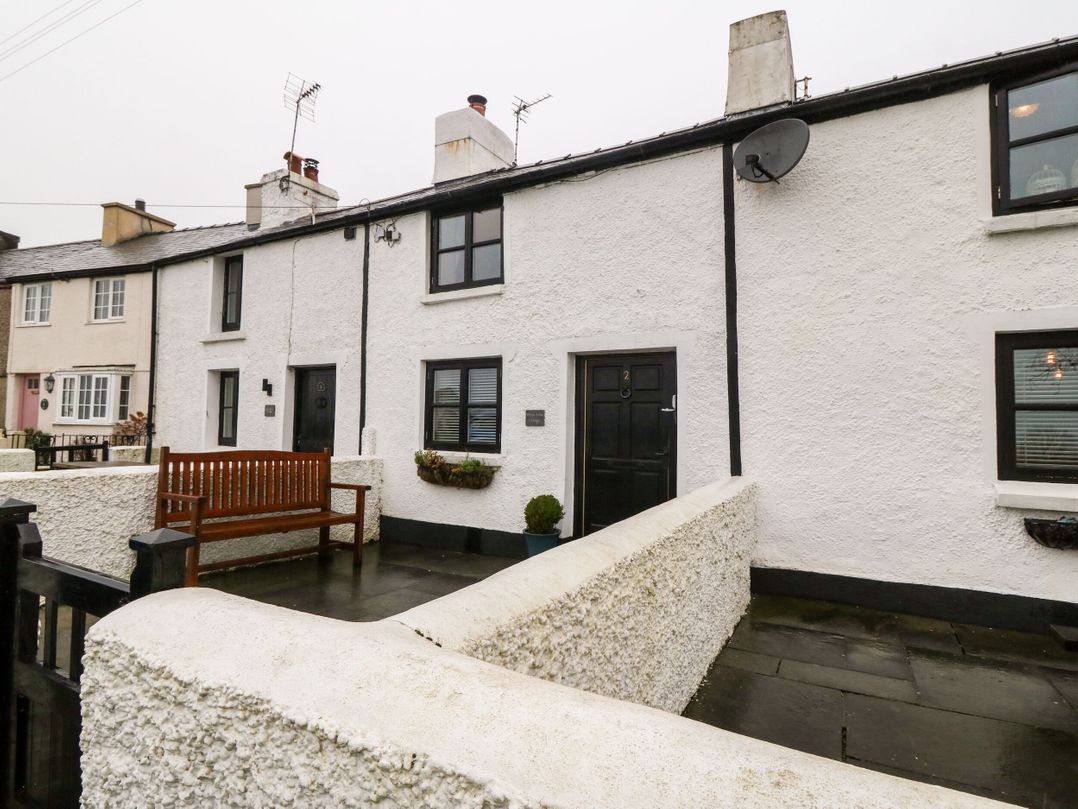 White Lilac Cottage