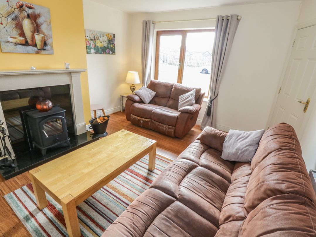 Sea Breeze Holiday Home