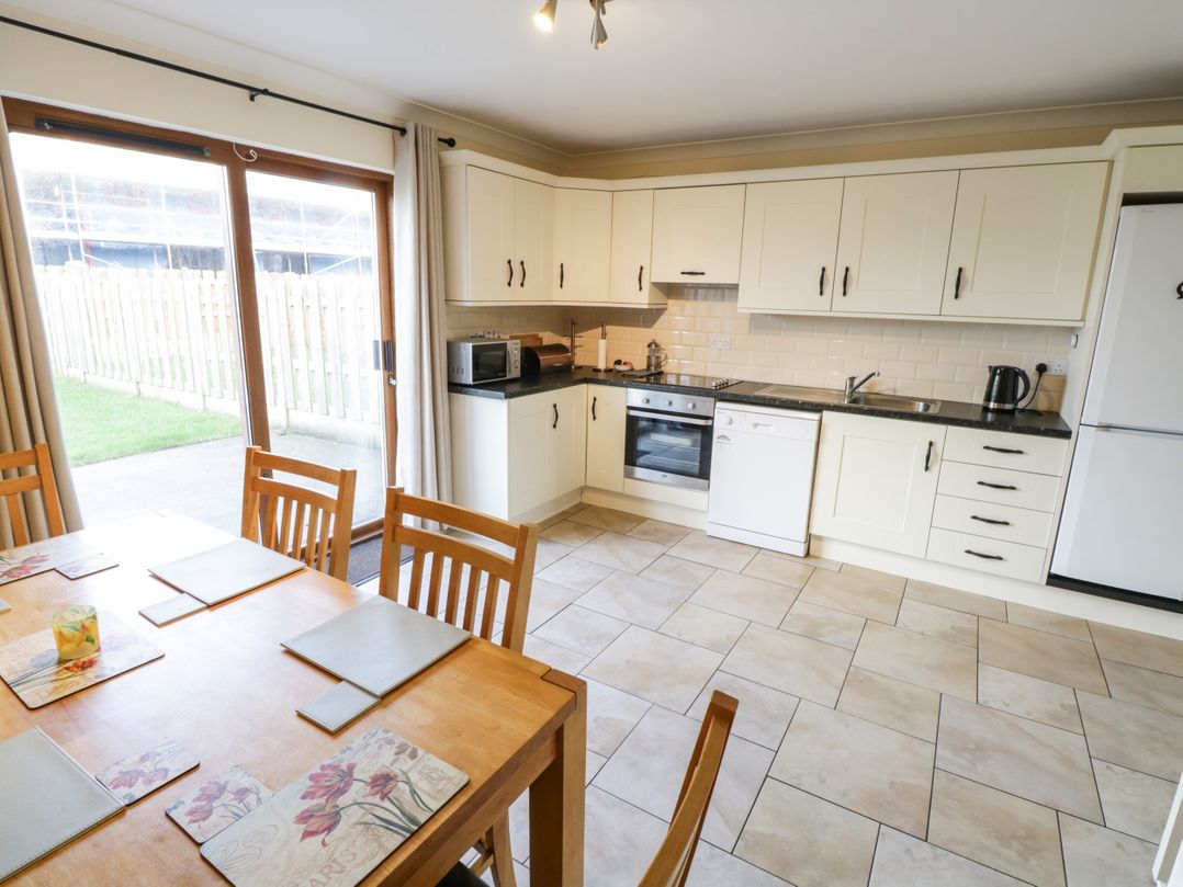 Sea Breeze Holiday Home