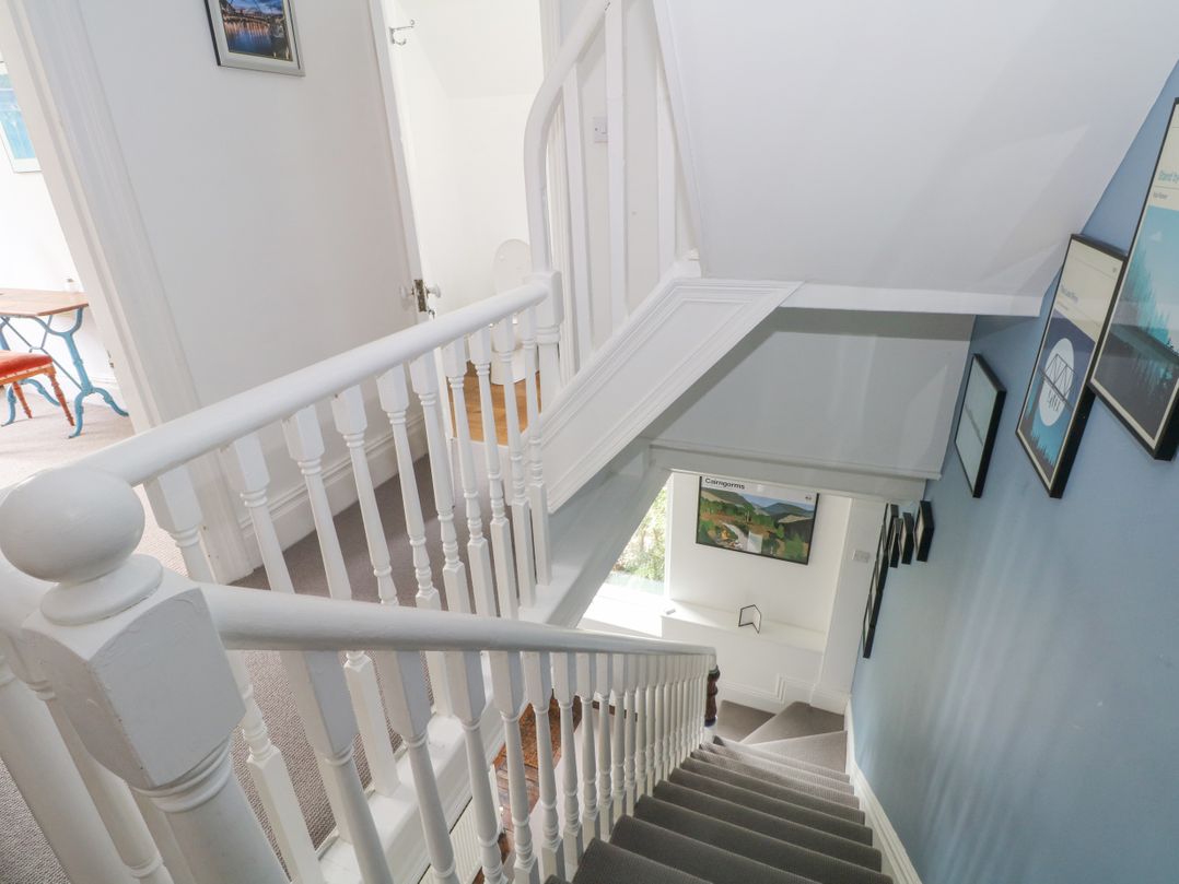 56 Riverdale Road