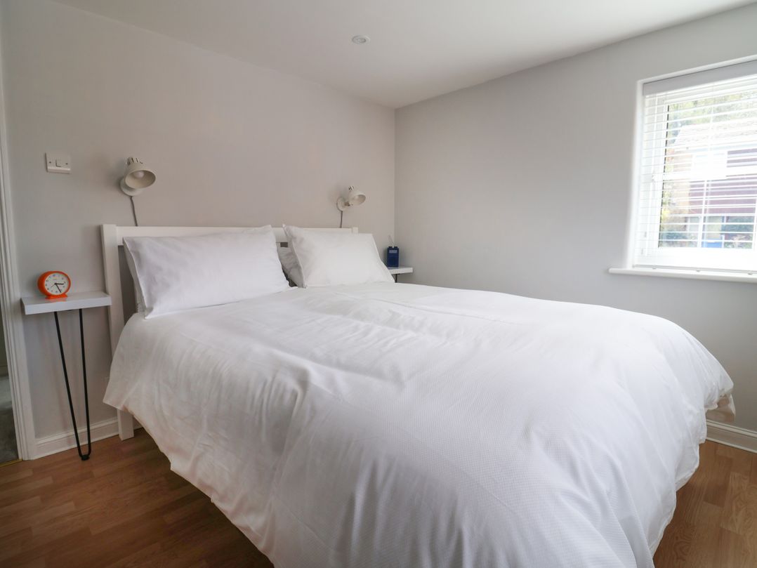 8 Biddlecombe Orchard