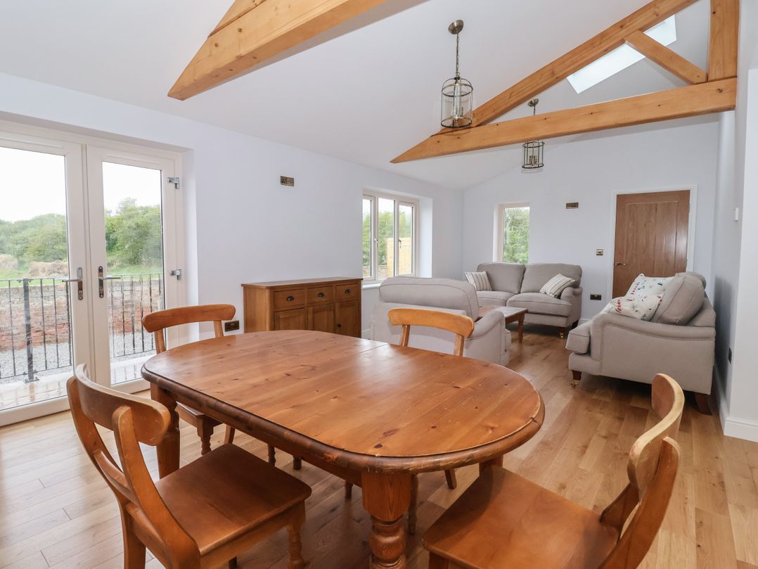 Waverley Cottage