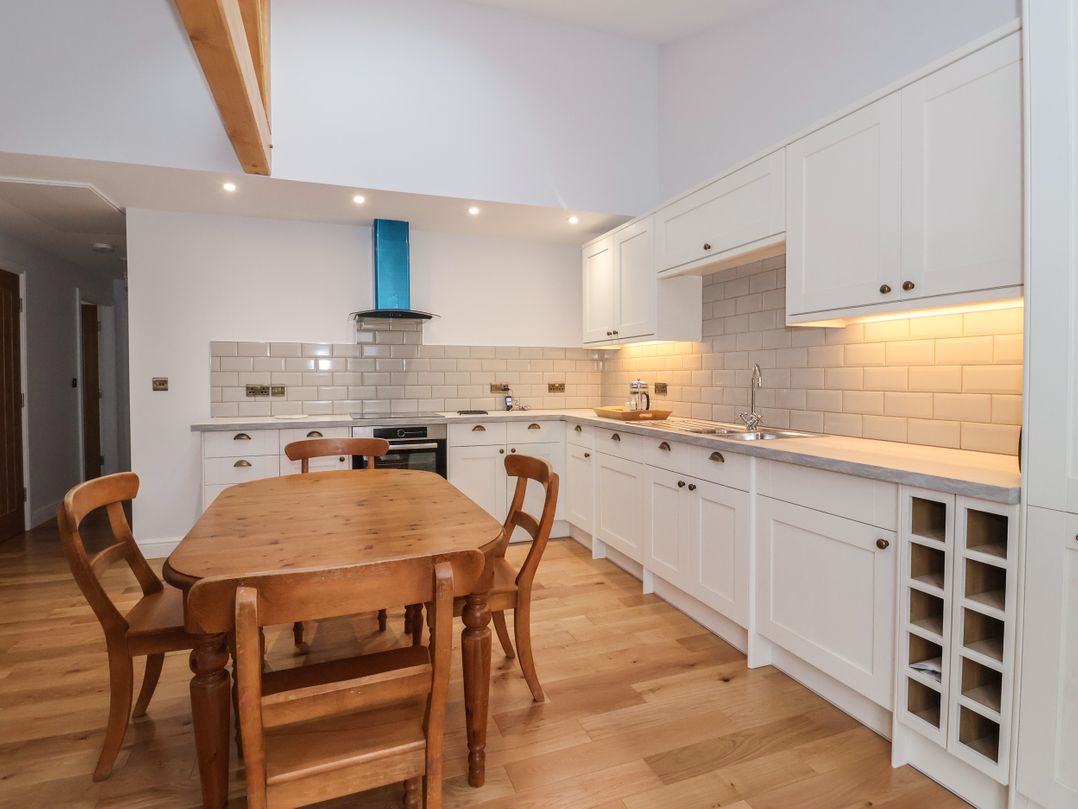Waverley Cottage