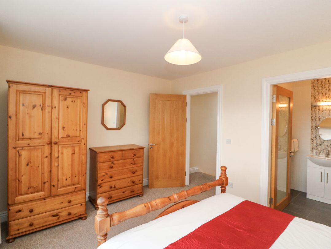 3 Railway Terrace
