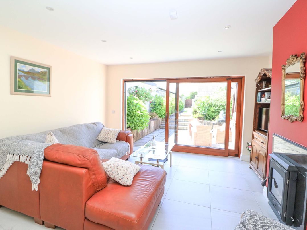 3 Railway Terrace