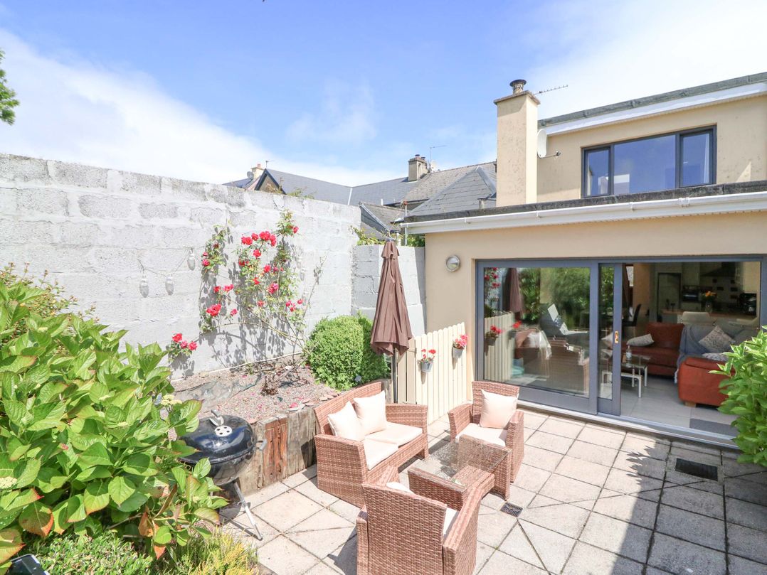 3 Railway Terrace