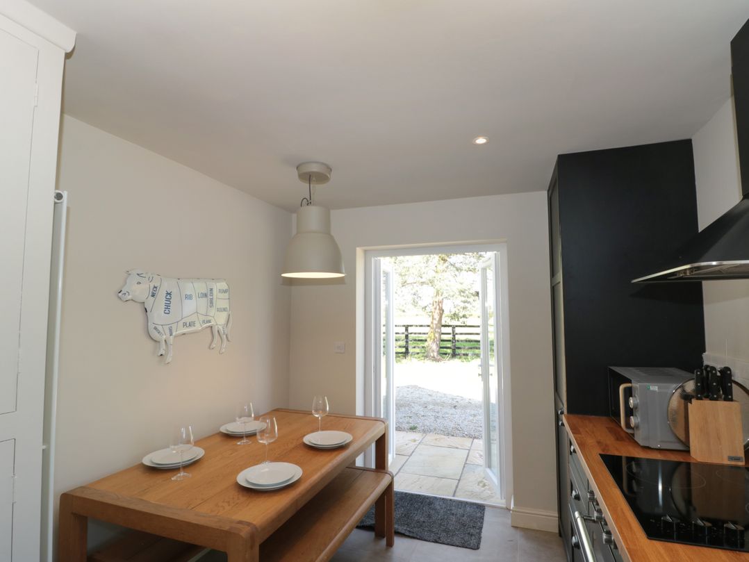 Low Grounds Cottage