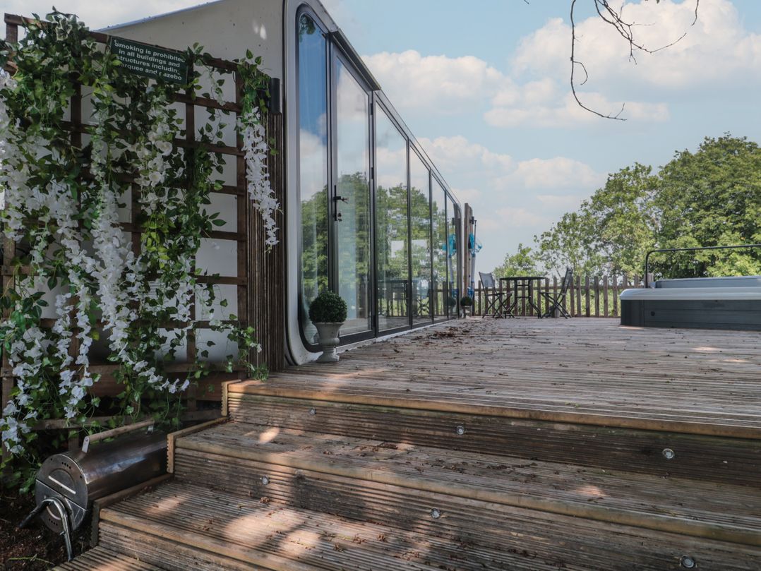 Buckland House Pod