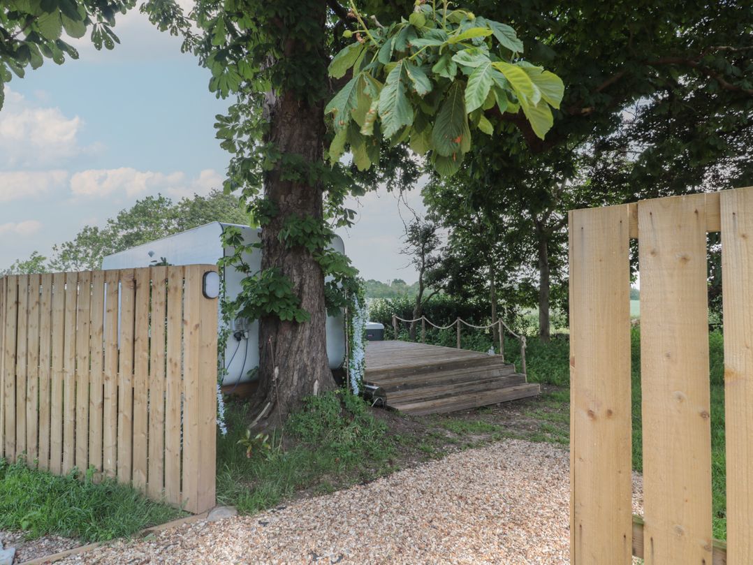 Buckland House Pod