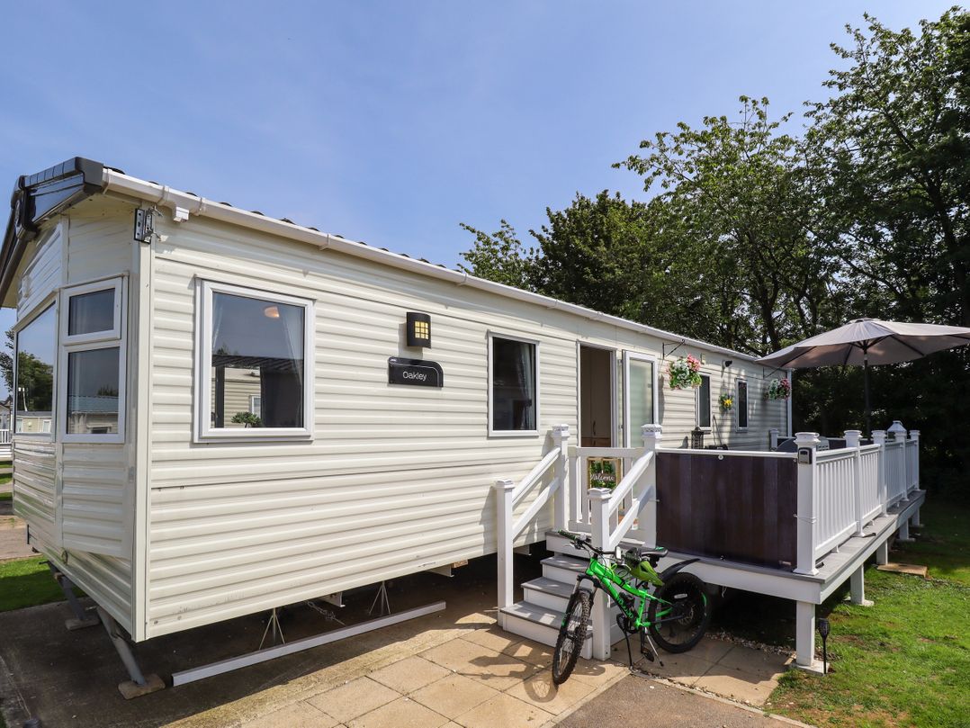 25 Kingfisher Court