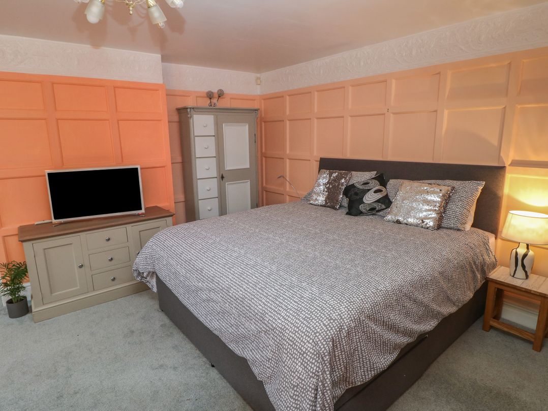 The Laurels Flat