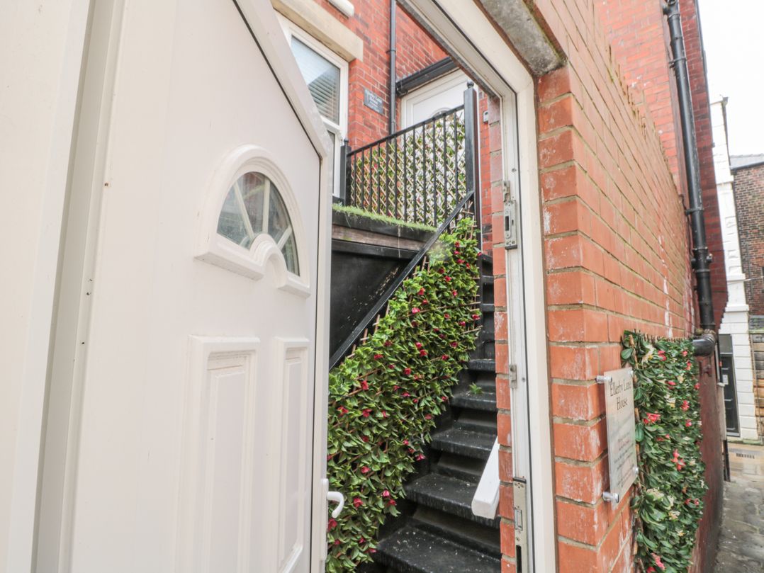 Ellerby Lane House