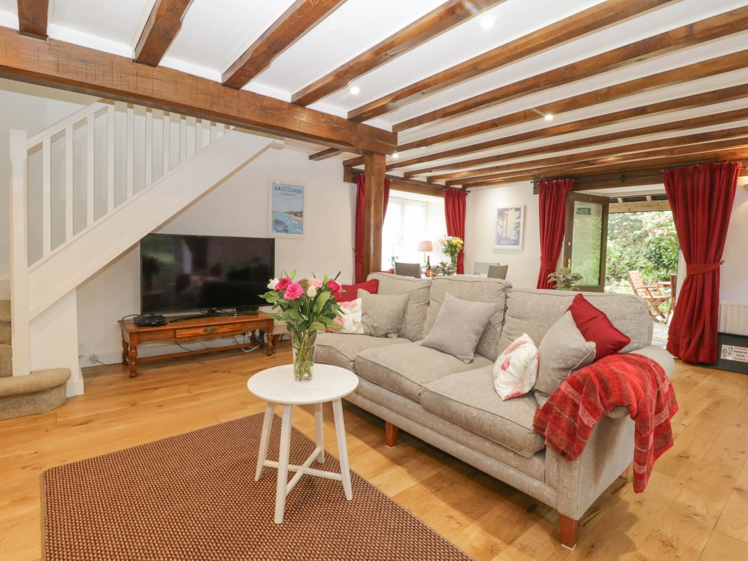 4 Barton Cottages