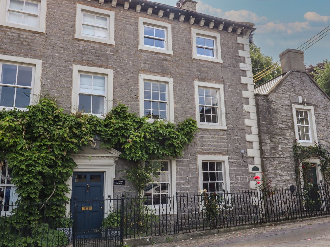 Ferndale House