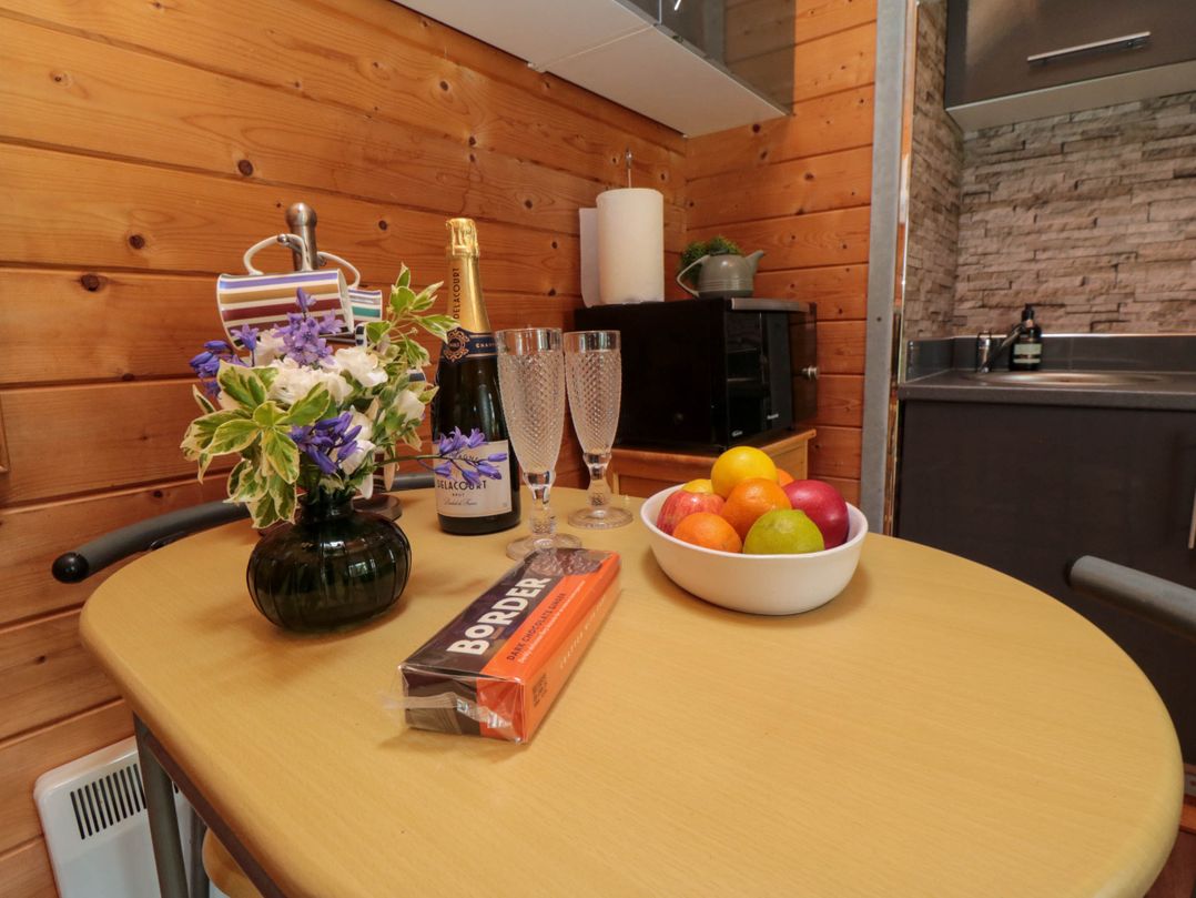 Snape Castle Garden Lodge