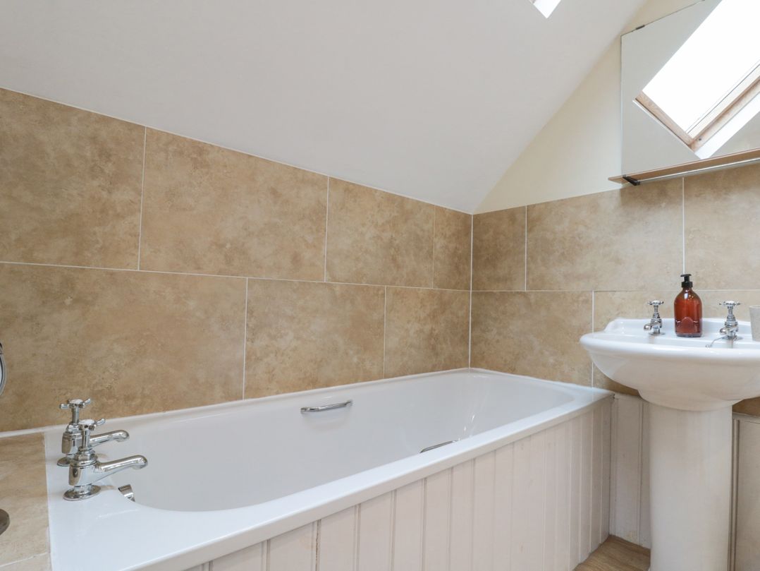 Harwood Cottage