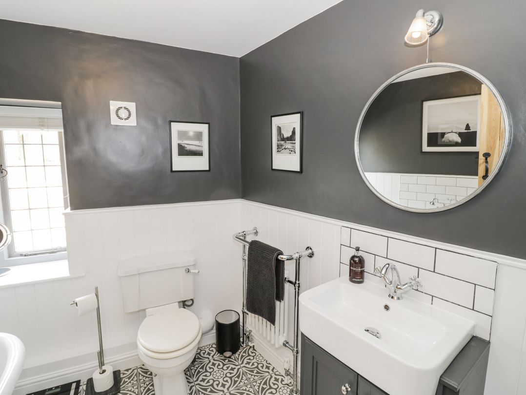 Cotstone Cottage