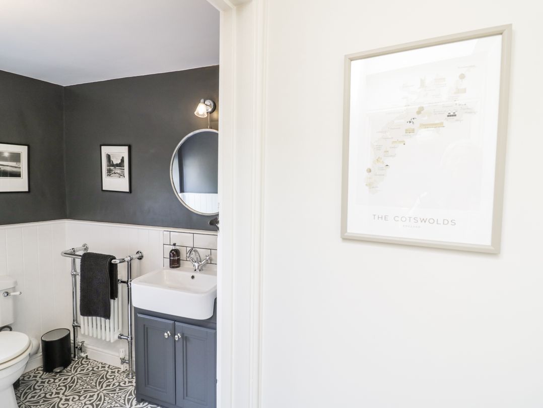 Cotstone Cottage