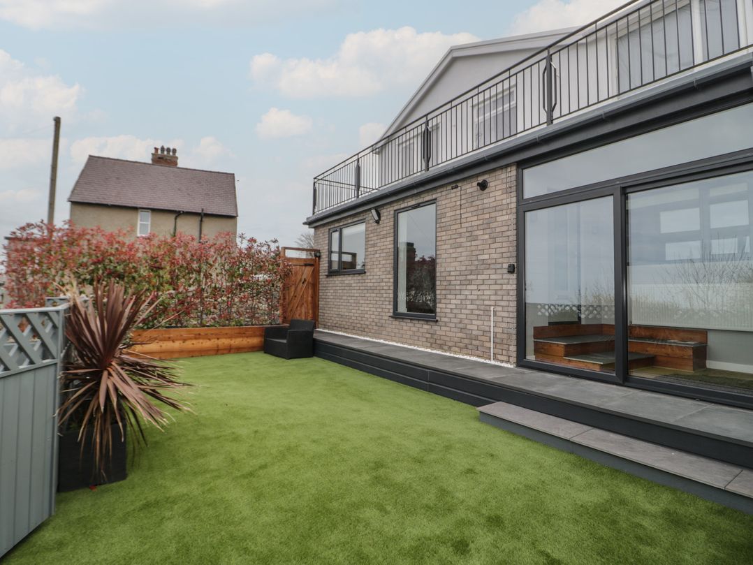 Seaview House