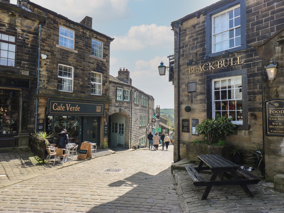 The Snug on the Cobbles