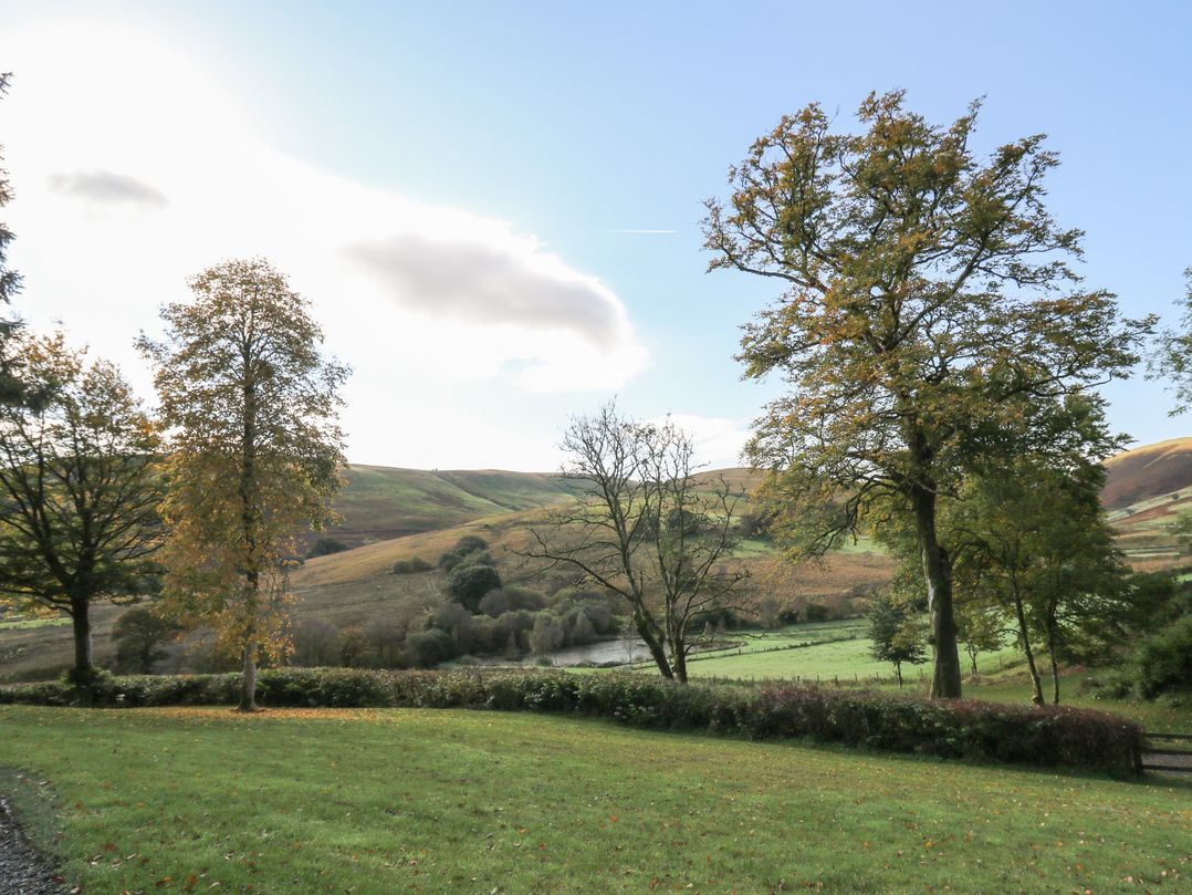Llwynderw Hall